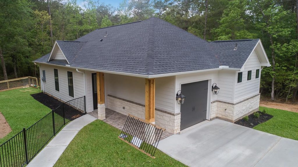 1105-sq-ft